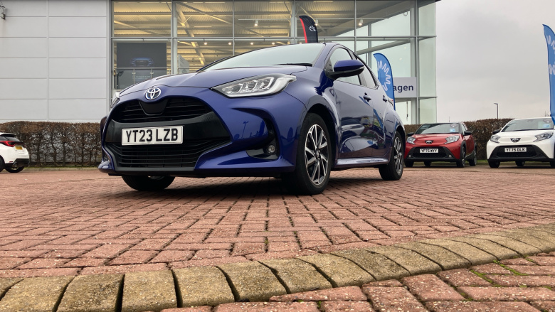 Toyota Yaris 1.5 Hybrid Design 5dr CVT Hybrid Hatchback